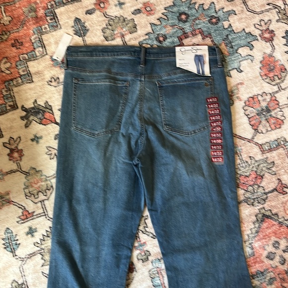 Jessica Simpson mid rise boot cut jeans - Picture 4 of 4